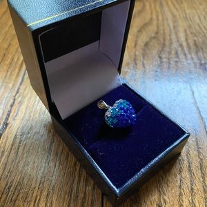 Cute heart pendant 💙💙💙